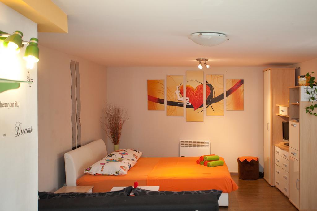 Paradise Apartment With Big Sunny Terrace In The Old Town, Few Meters From The Sea & Riva Promenade Split Chambre photo